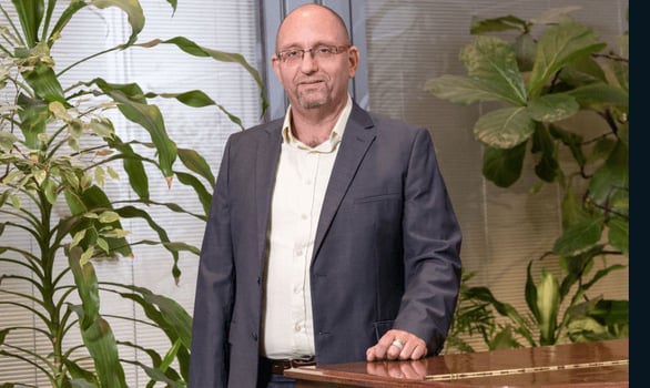 שמוליק מיוני